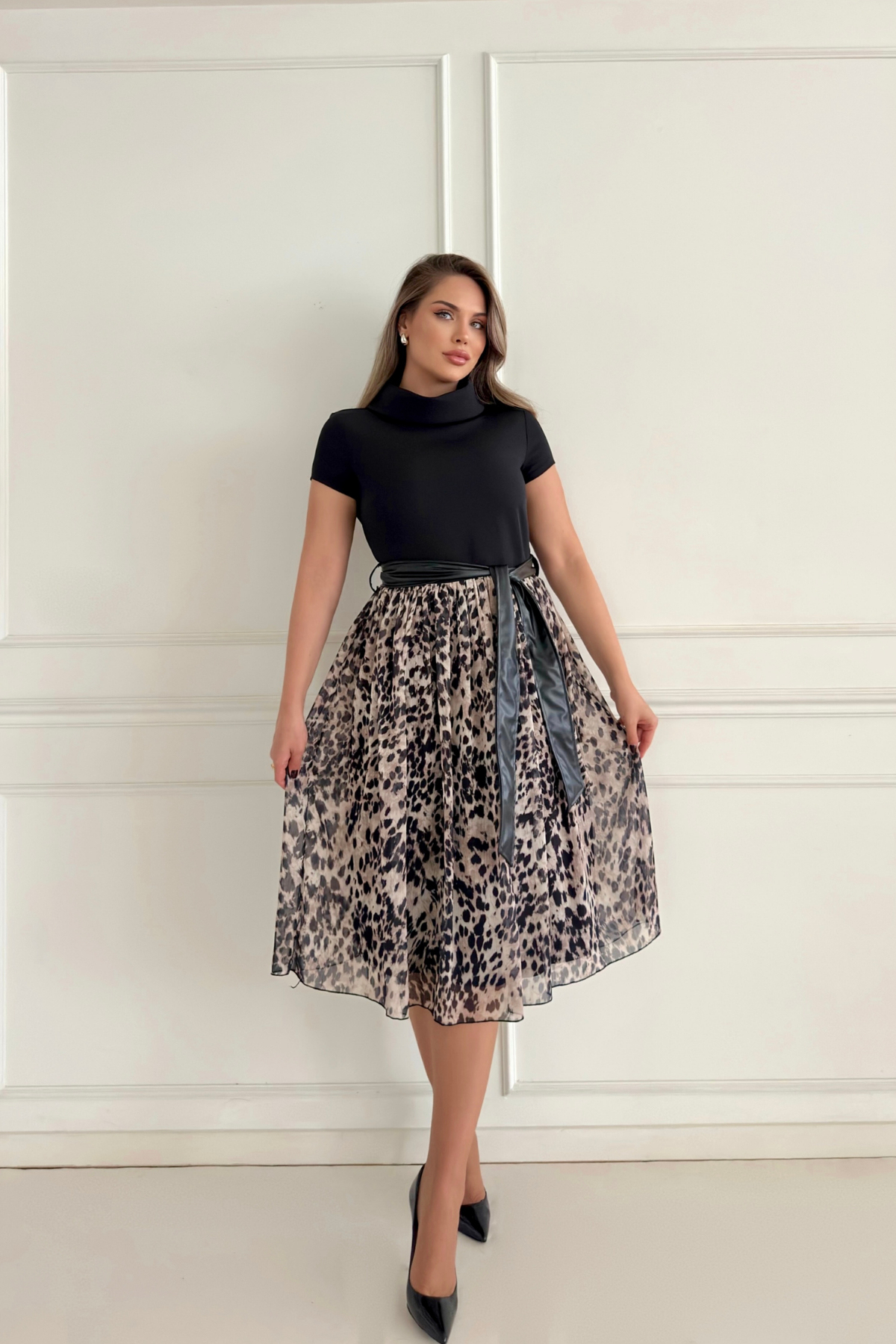 Платье с леопардовым узором