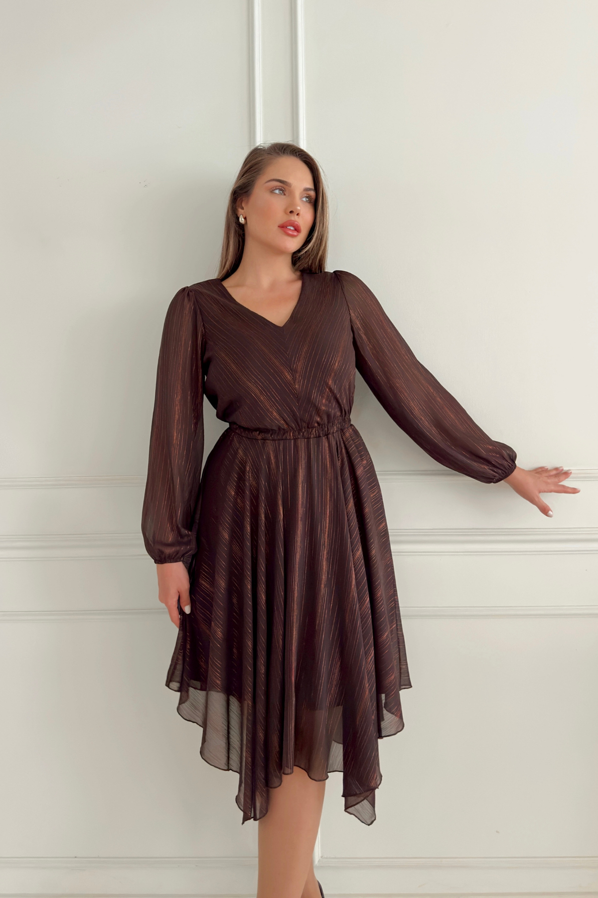 Блузка с галстуком