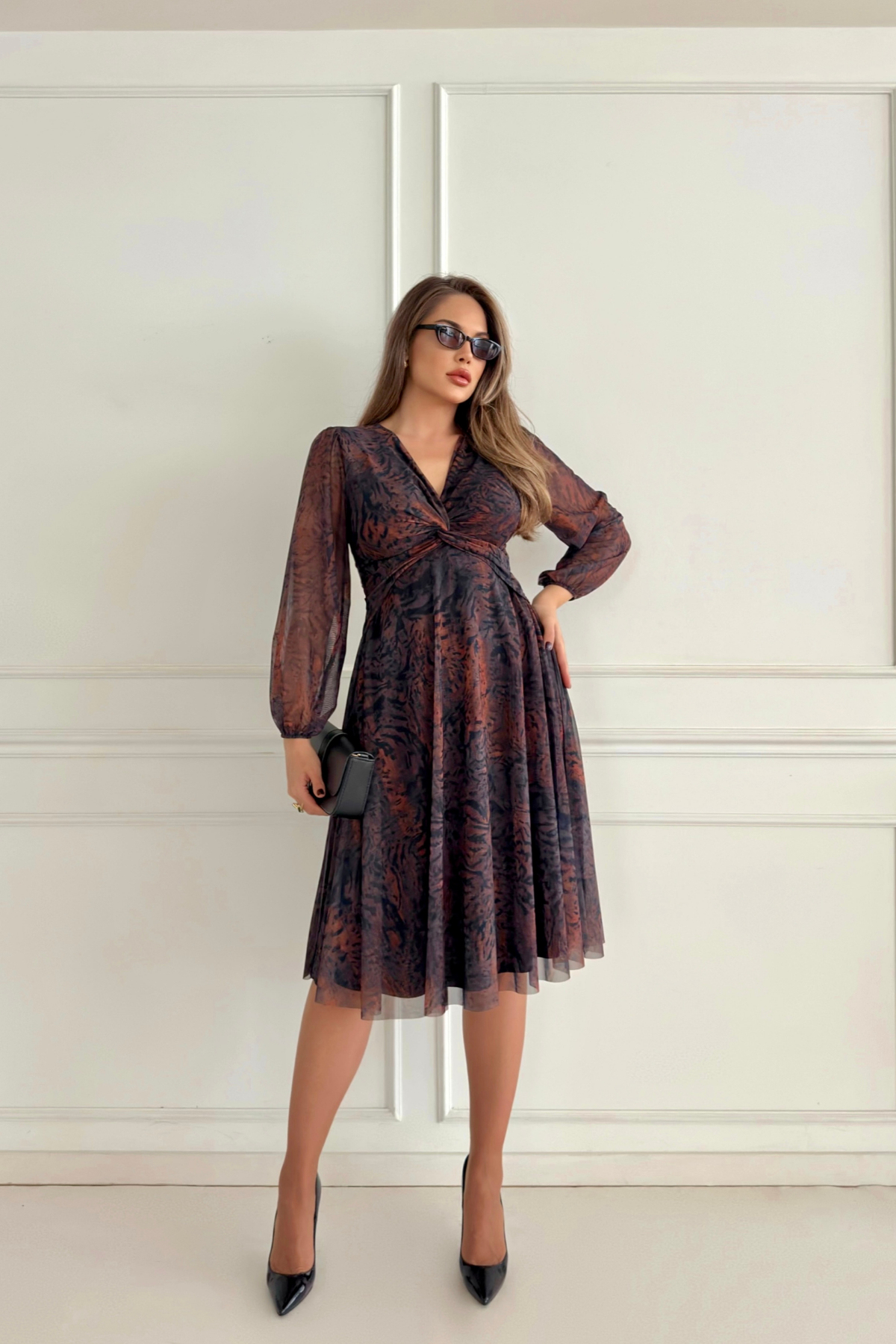 Платье из тюля с узором