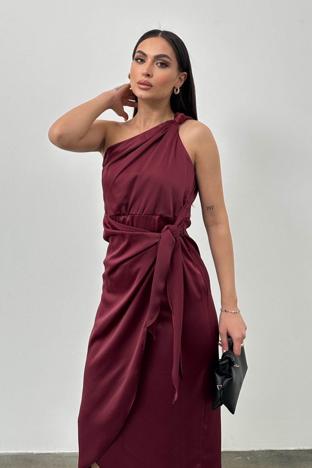 SATIN DRESS WITH KNOTTED SHOULDERS