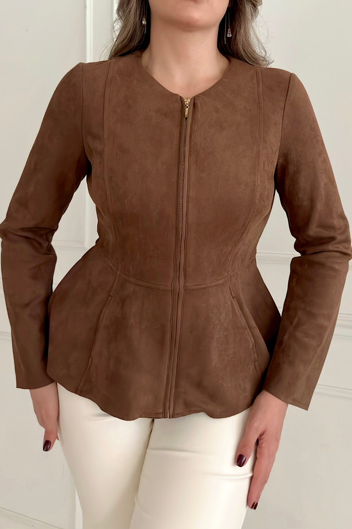 Платье из крепа