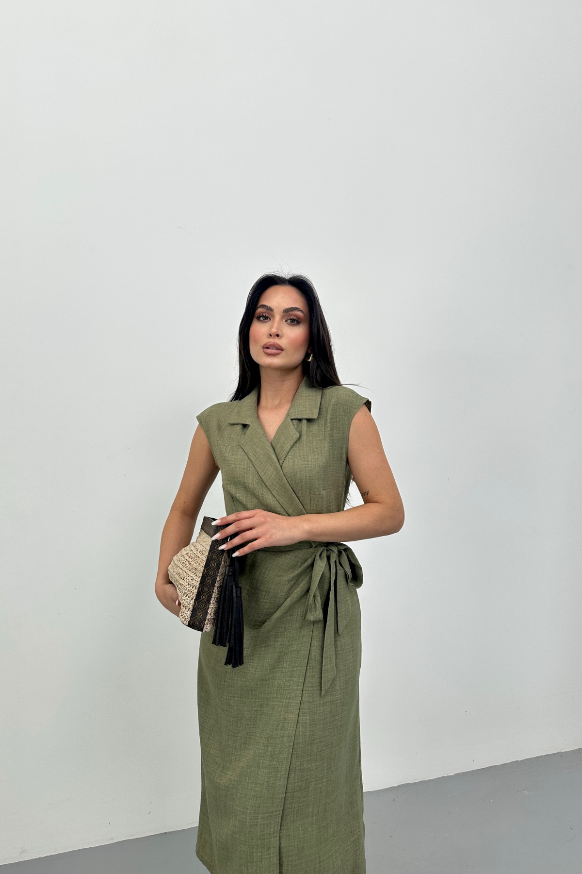 TIE-WAIST LINEN DRESS