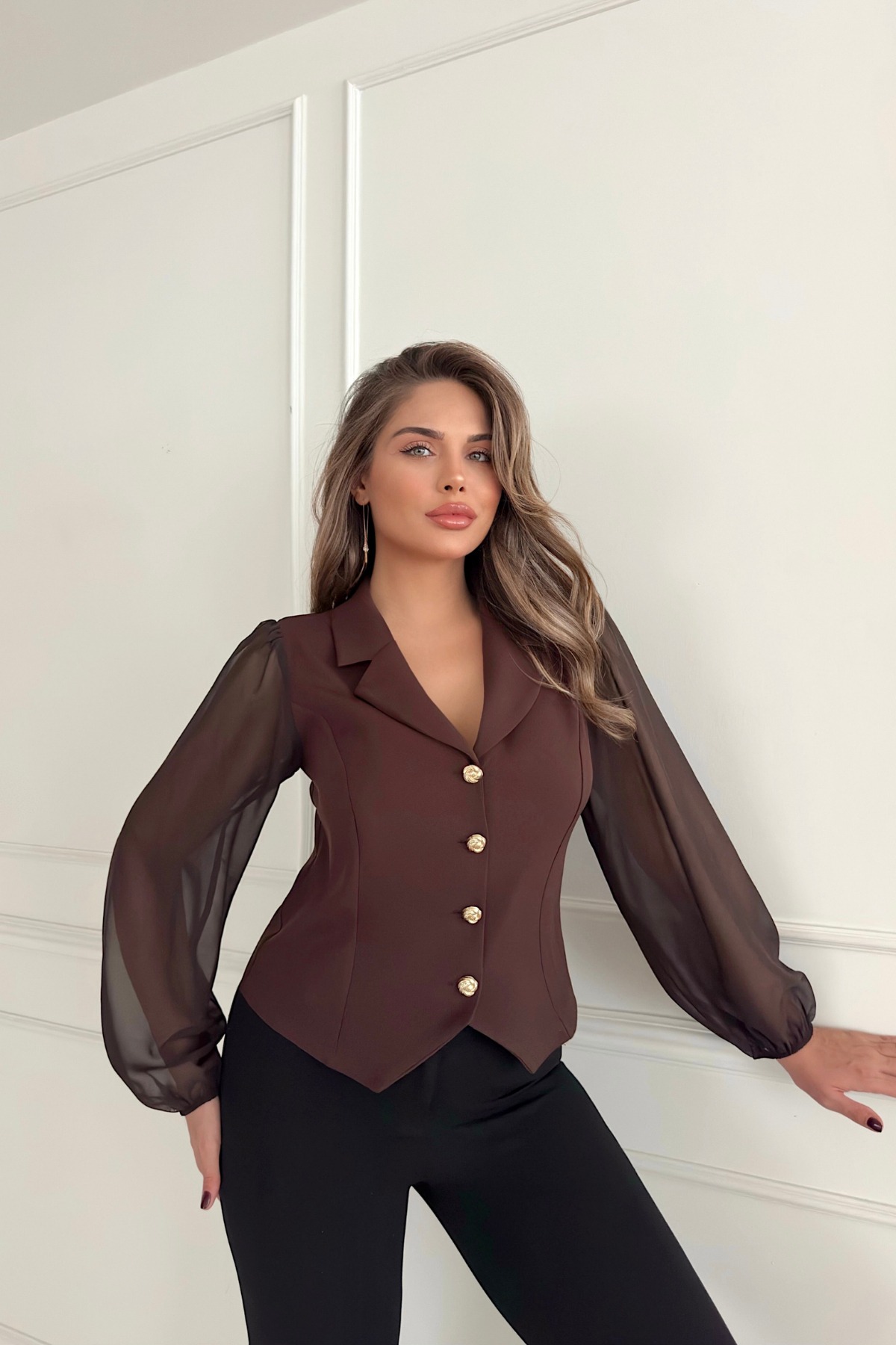 VEST WITH CHIFFON SLEEVES