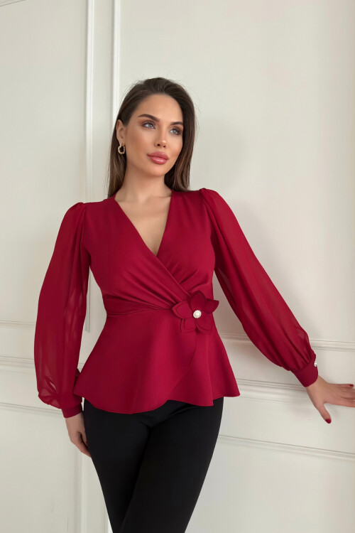 BLOUSE WITH FLORAL ACCESSORIES