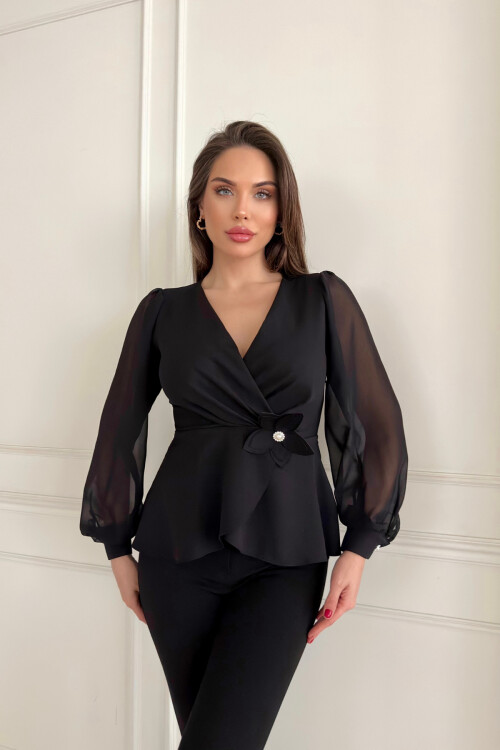 BLOUSE WITH FLORAL ACCESSORIES