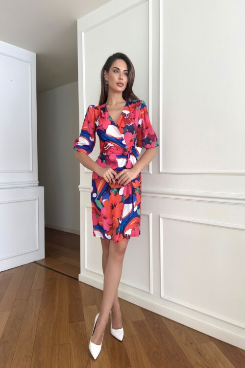 Двубортное платье с узором