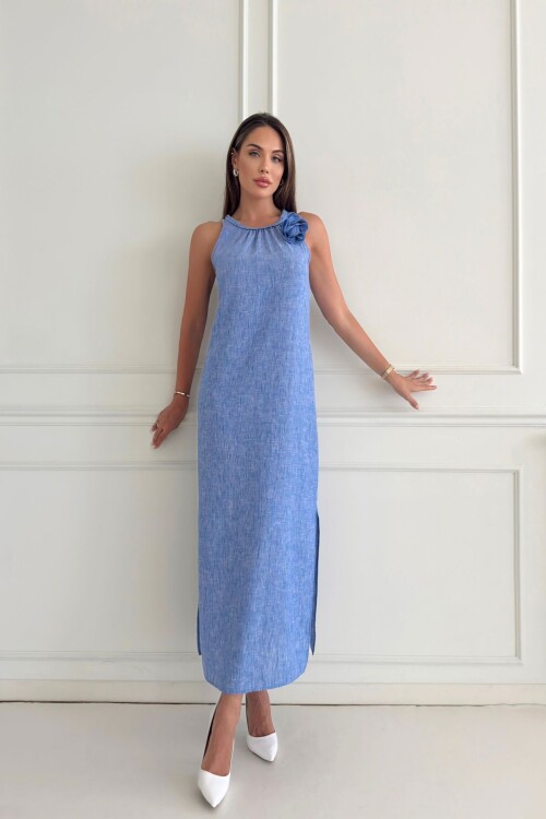 Çiçek Aksesuarlı Keten Elbise