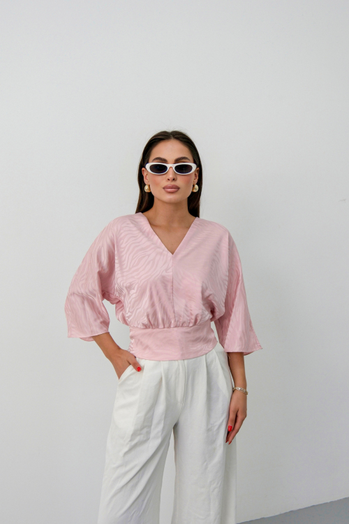 Жаккардовая атласная блузка