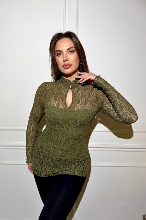 LACE BLOUSE