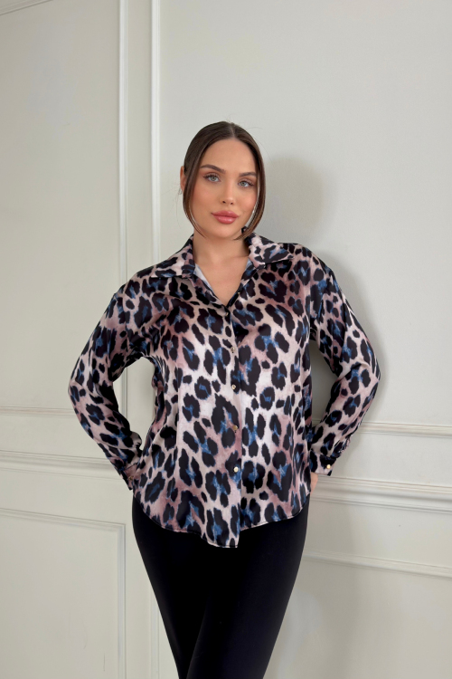 Атласная рубашка с леопардовым узором